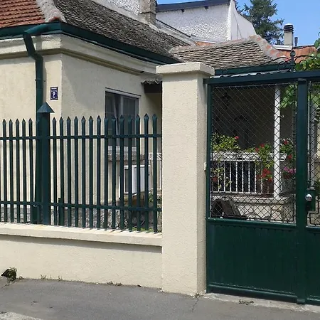The House In Greenery * Belgrade
